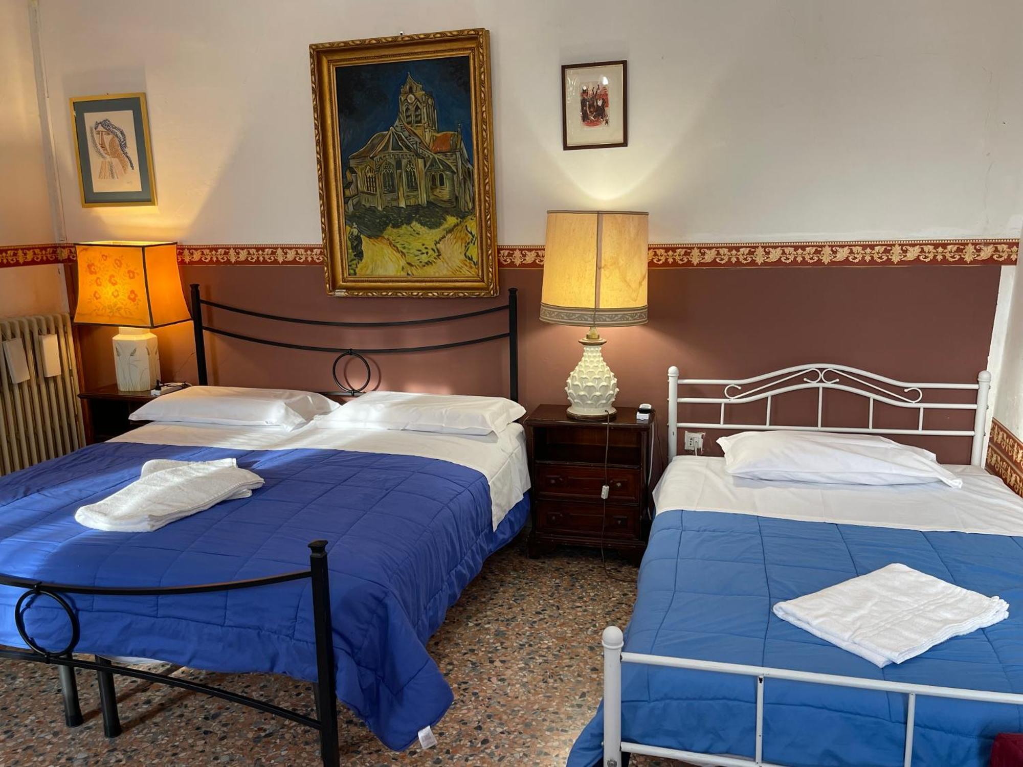 Princess Guest House Canal View Venecia Exterior foto