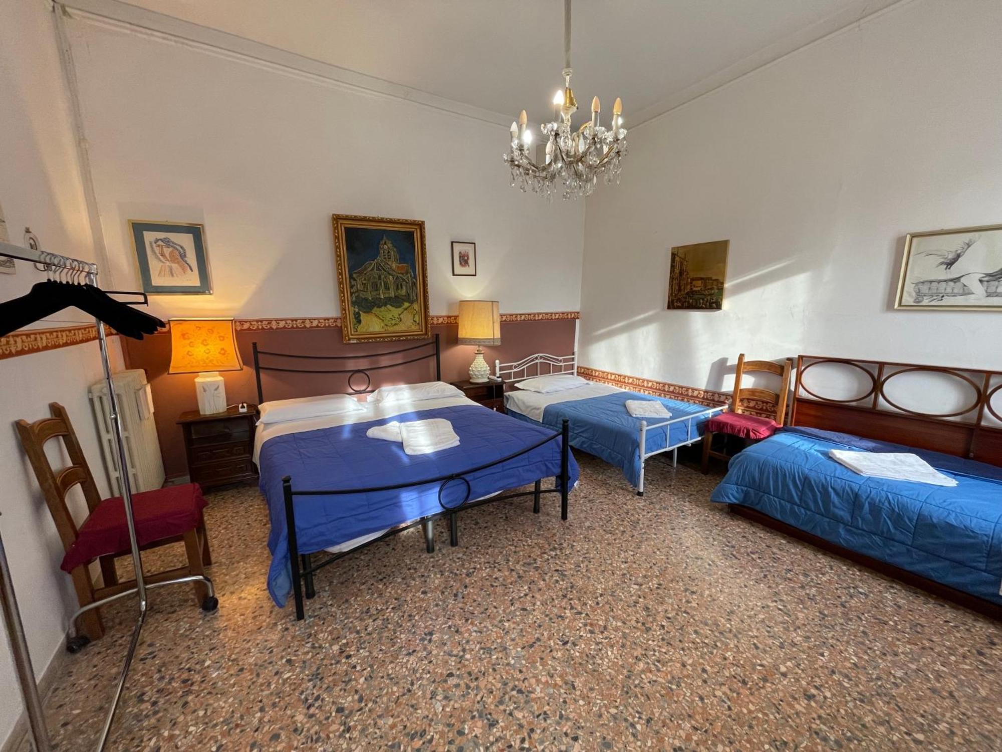 Princess Guest House Canal View Venecia Exterior foto