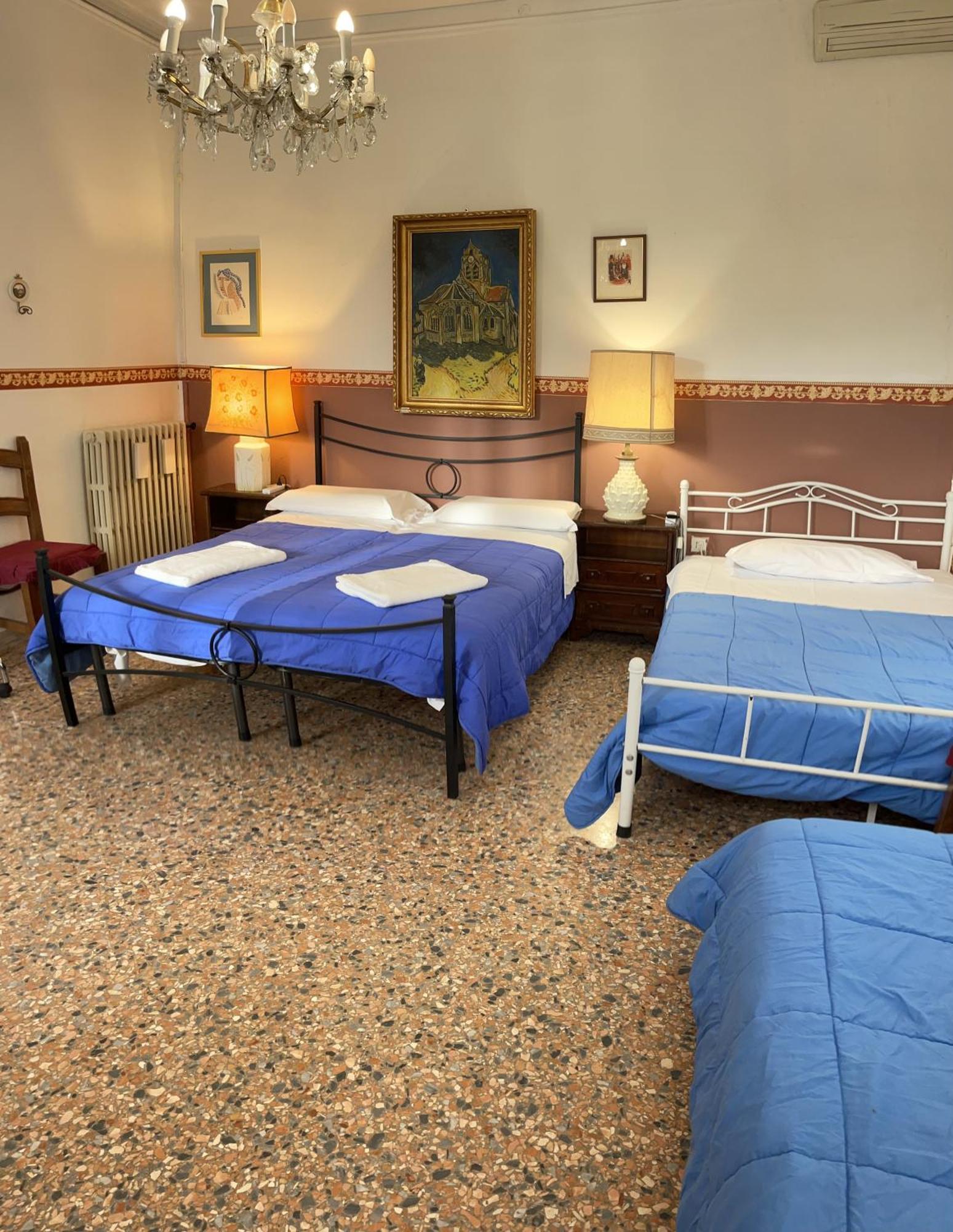 Princess Guest House Canal View Venecia Exterior foto