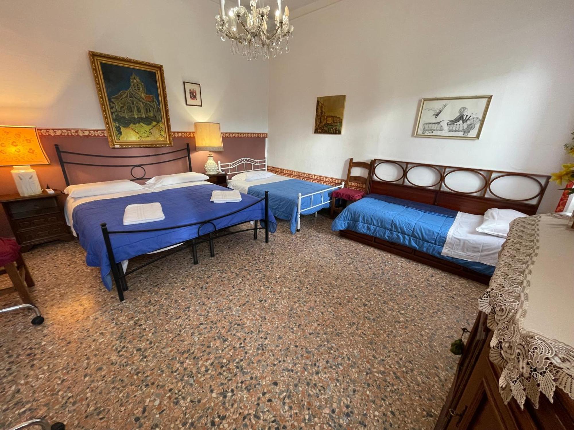 Princess Guest House Canal View Venecia Exterior foto