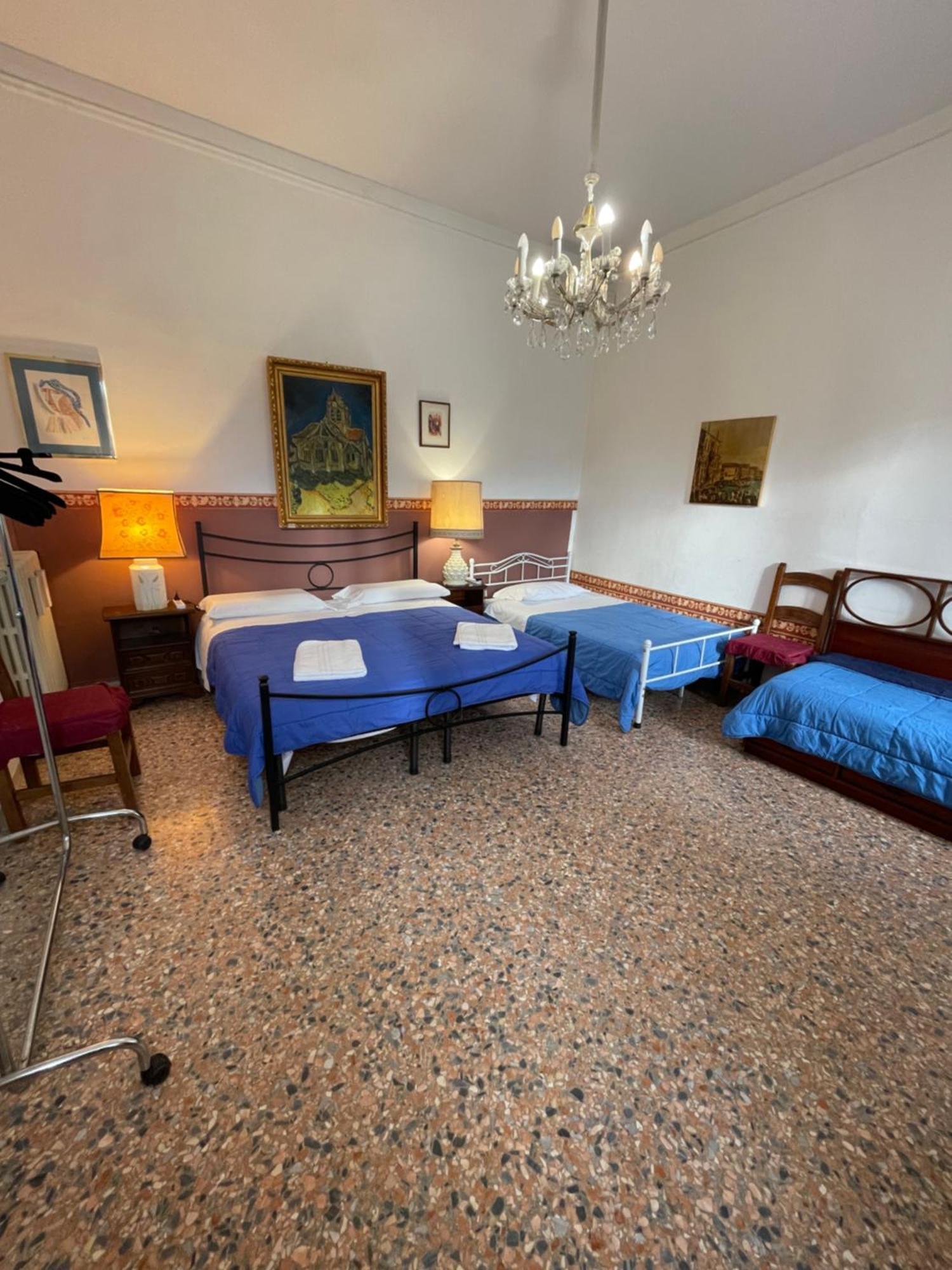 Princess Guest House Canal View Venecia Exterior foto