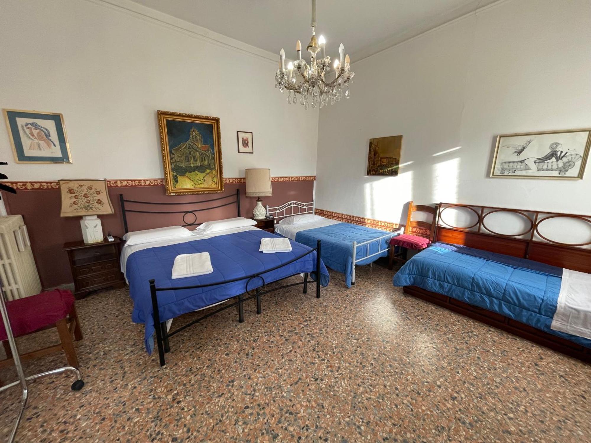 Princess Guest House Canal View Venecia Exterior foto
