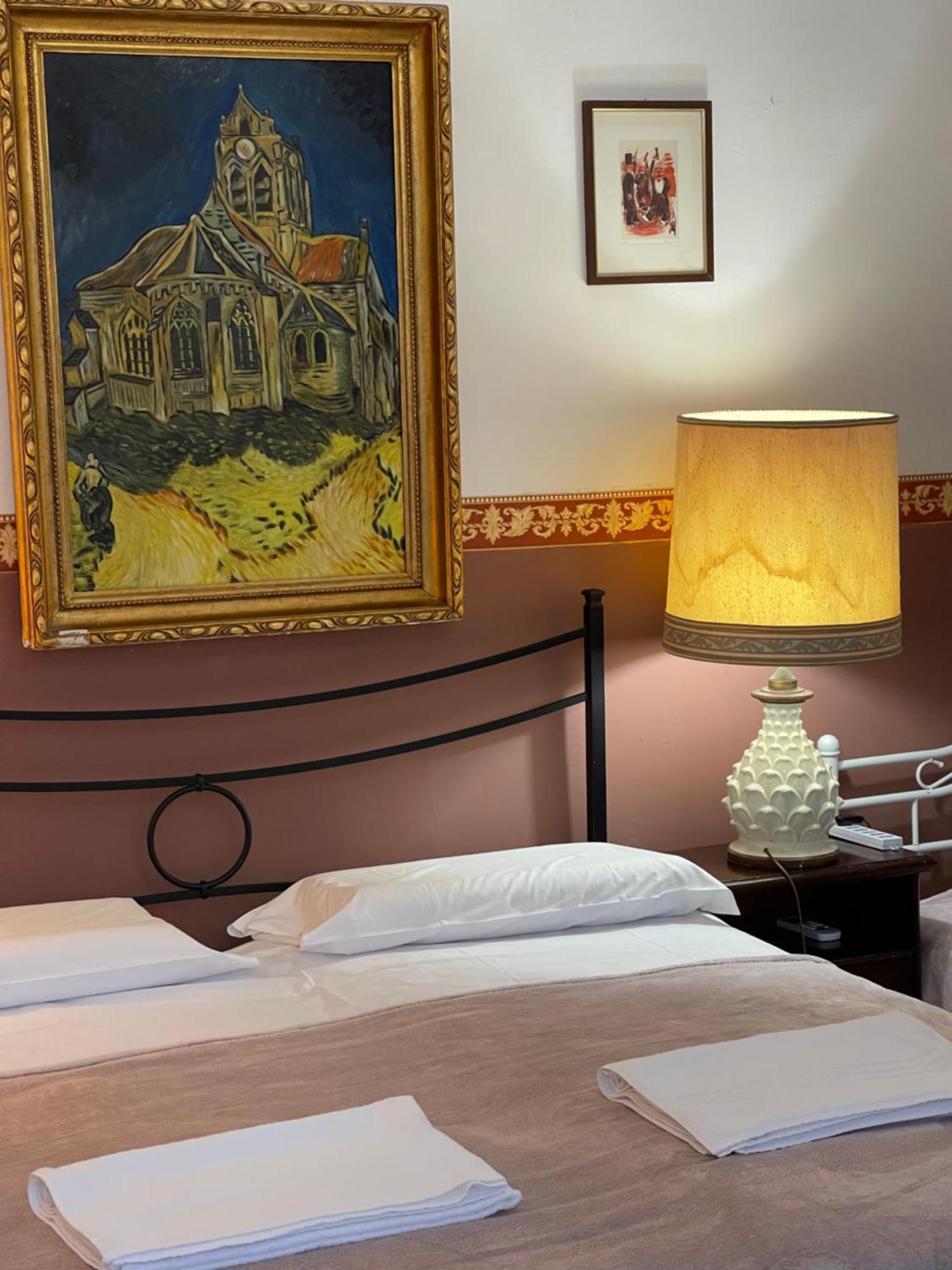 Princess Guest House Canal View Venecia Exterior foto